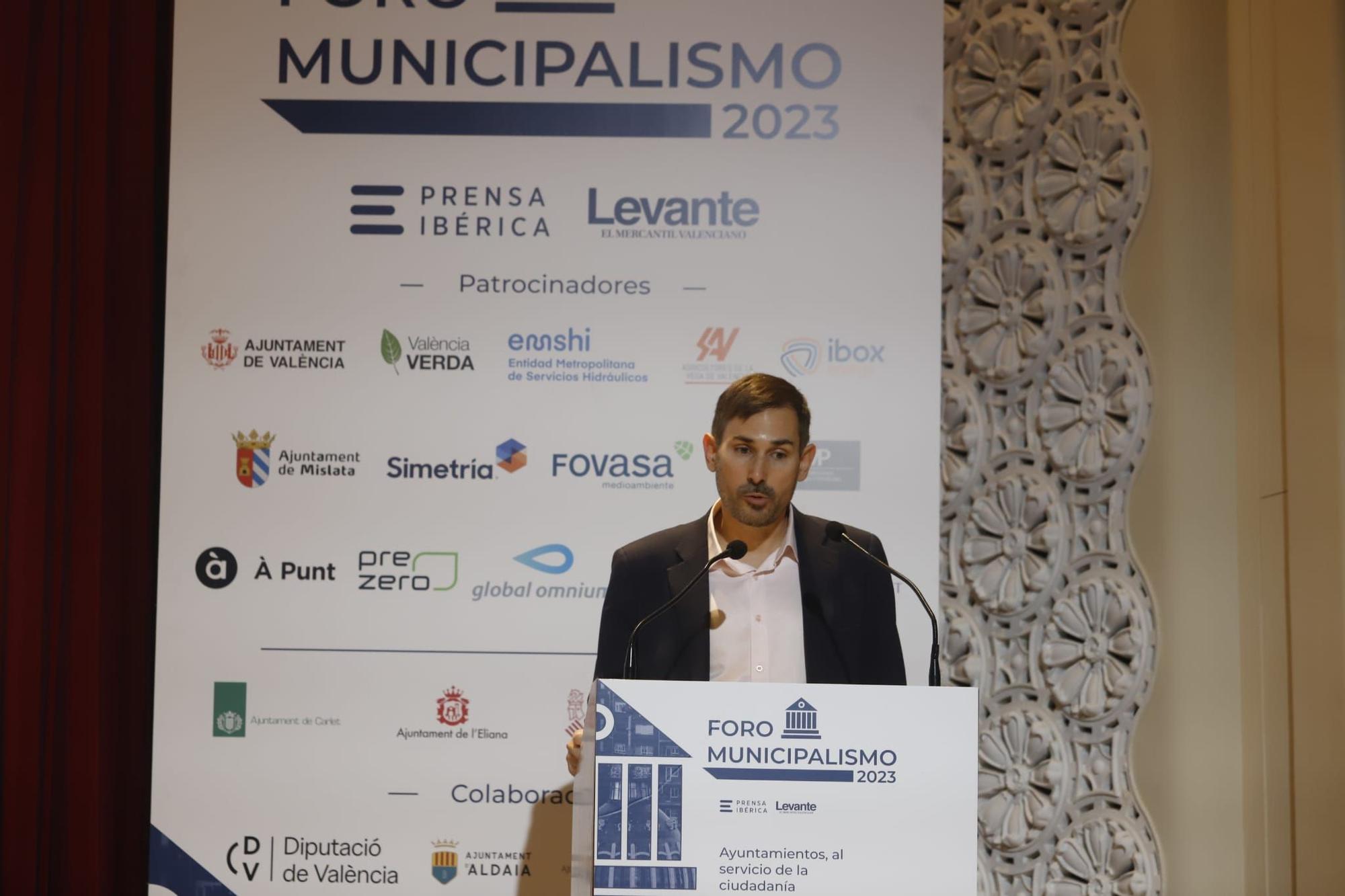 El foro de municipalismo de Levante-EMV, en imágenes