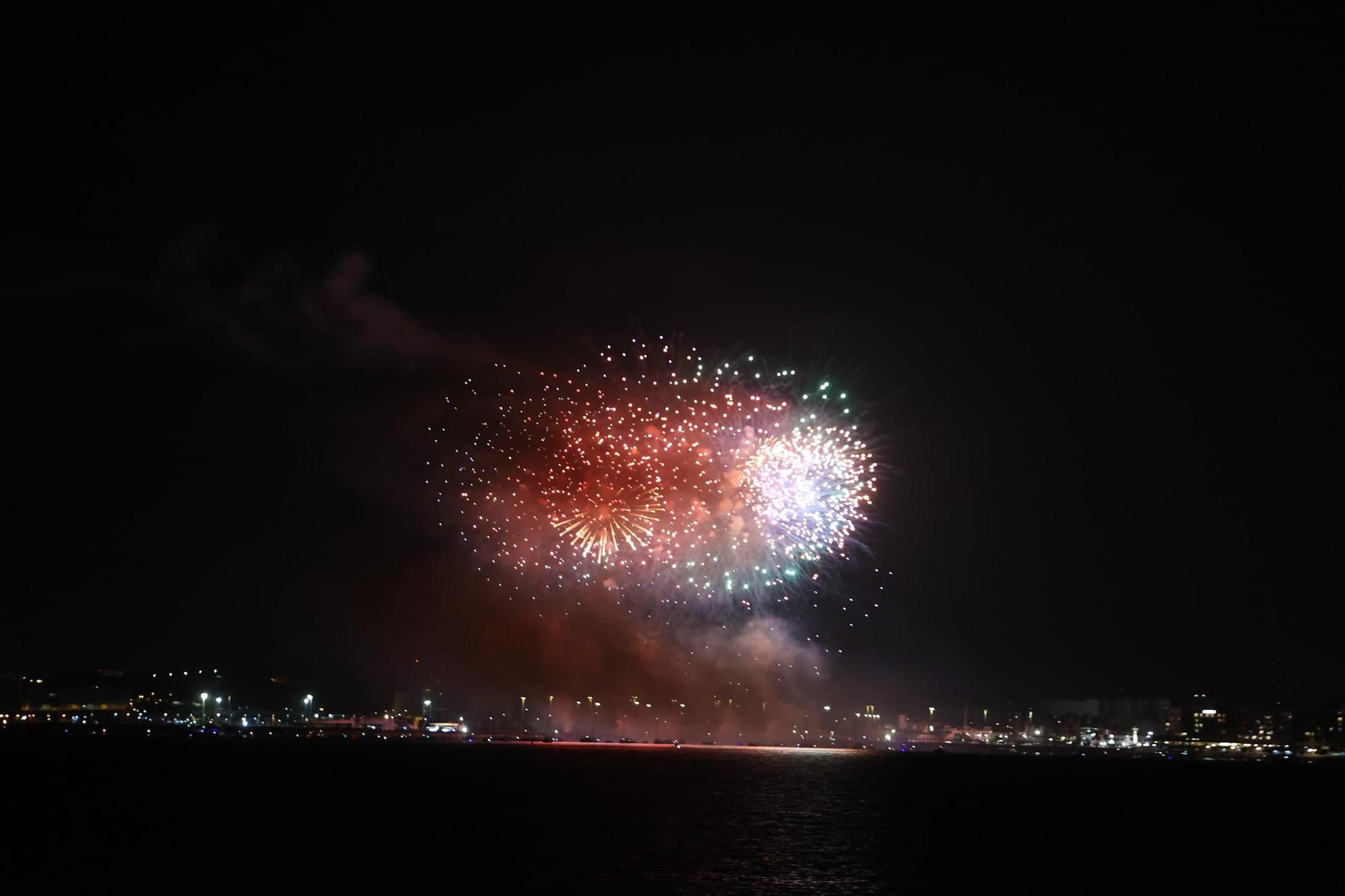 Así ha sido la última sesión de fuegos artificiales de las Hogueras de Alicante