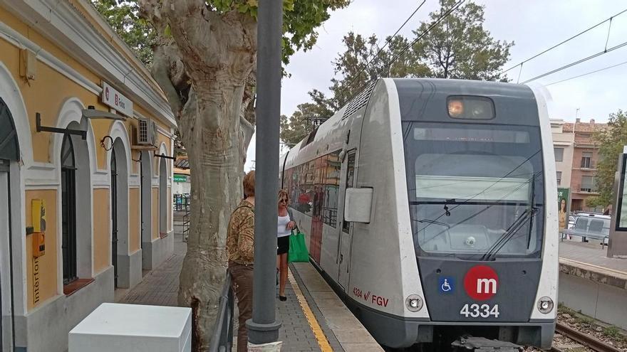 Foios abre el plazo para solicitar las becas de transporte para estudios postobligatorios