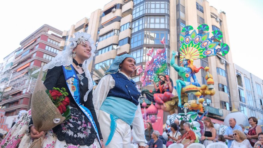 Las Hogueras baten récord de comisionados infantiles