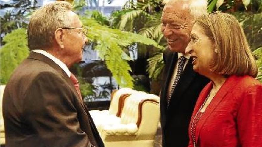 Raúl?Castro rep García-Margallo i Pastor a l&#039;Havana