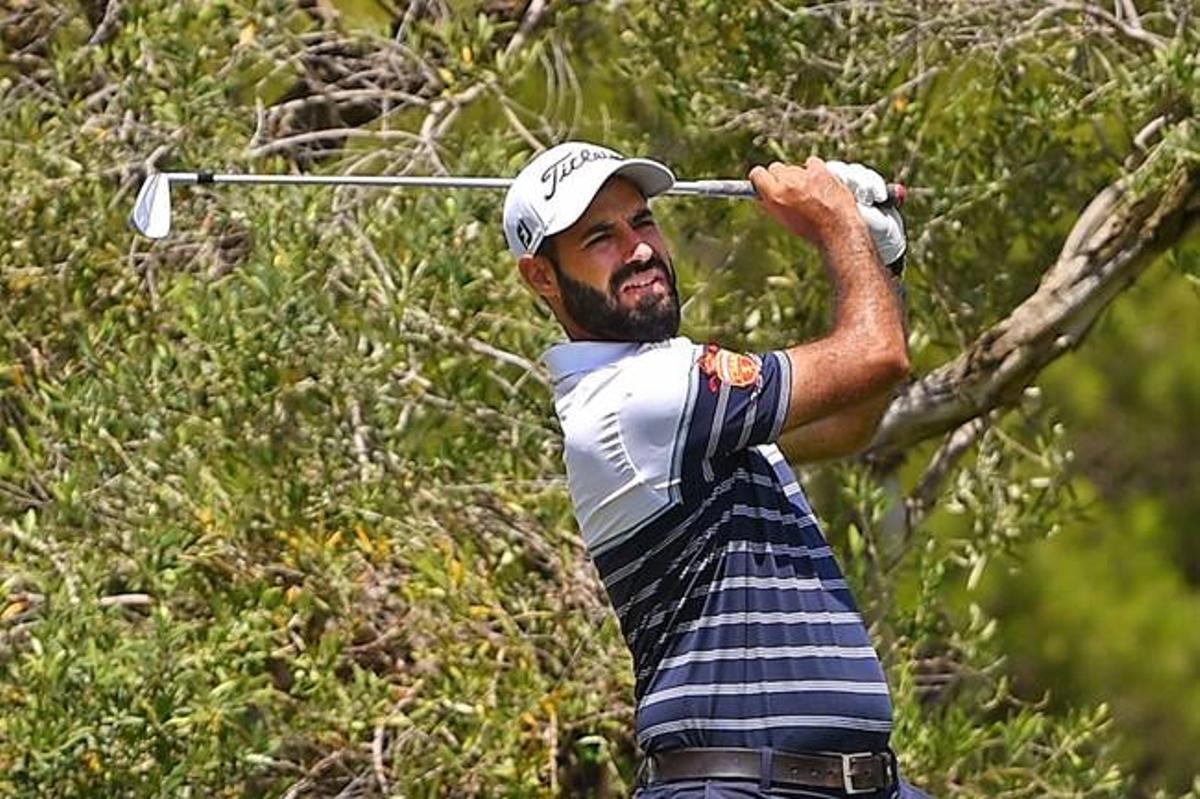 Santi Tarrio firmó este lunes una gran vuelta y ha ascendido posiciones en la final de la Escuela del DP World Tour