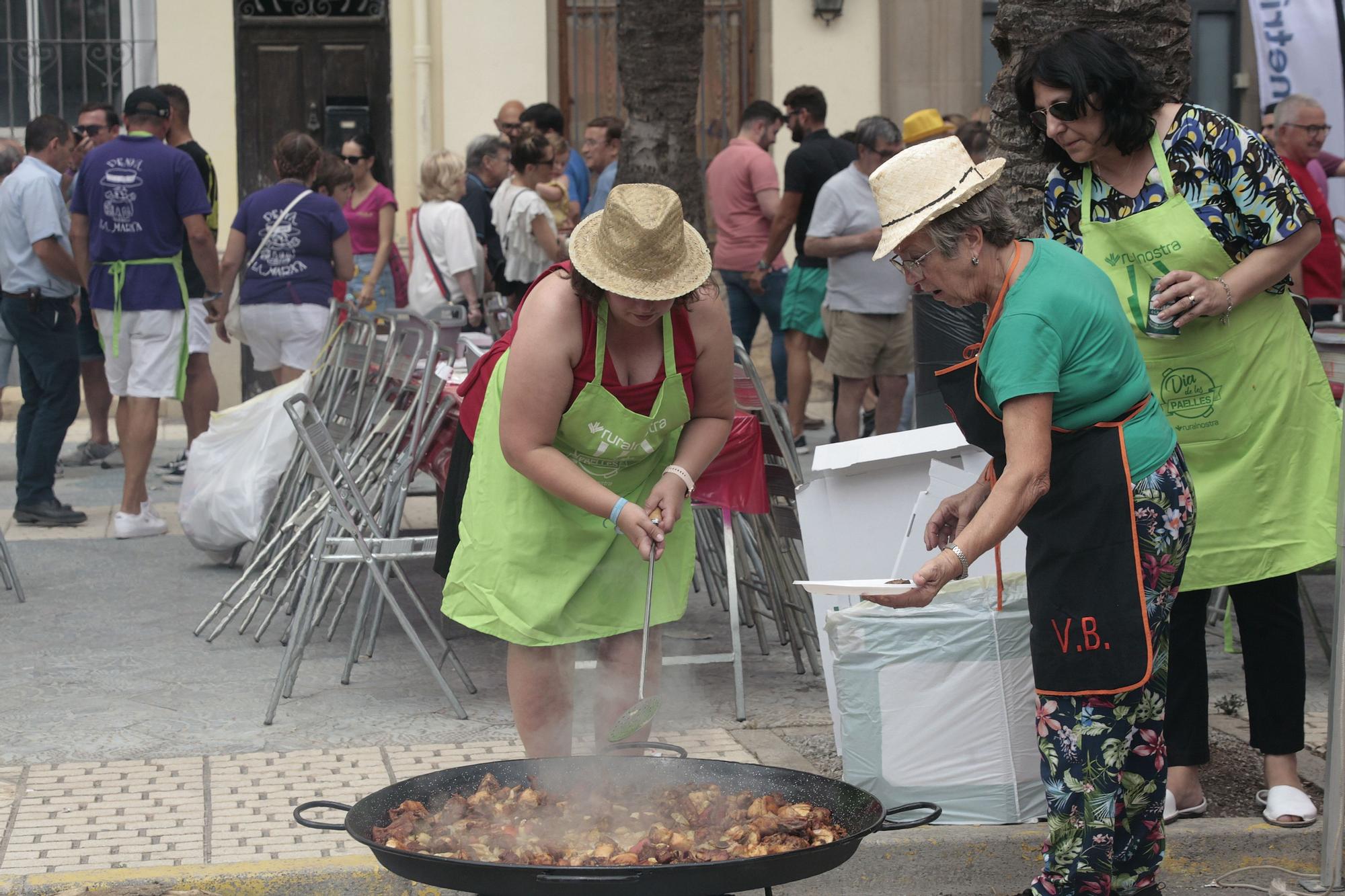 El Grau de Castelló celebra su paella popular por Sant Pere