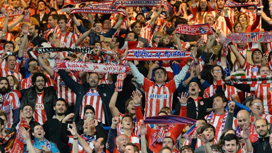 Atacados varios seguidores del Atlético en un bar de A Coruña