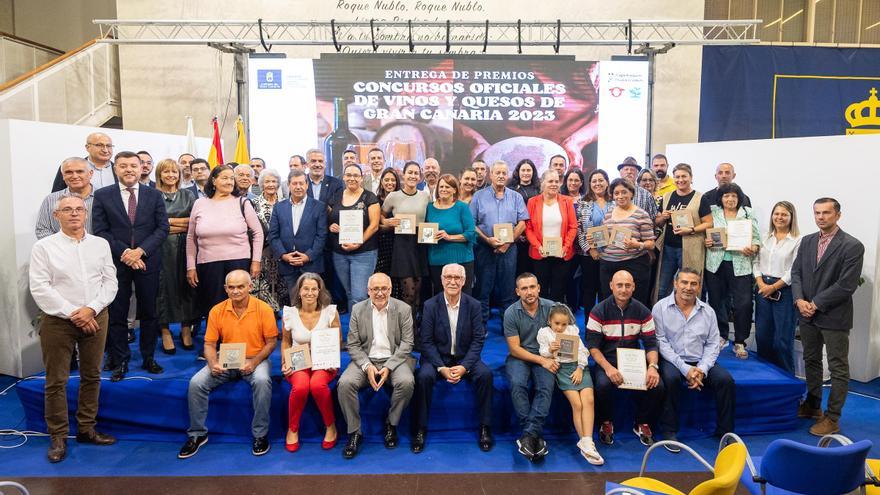 Entrega de premios de los concursos oficiales de queso y vino de 2023