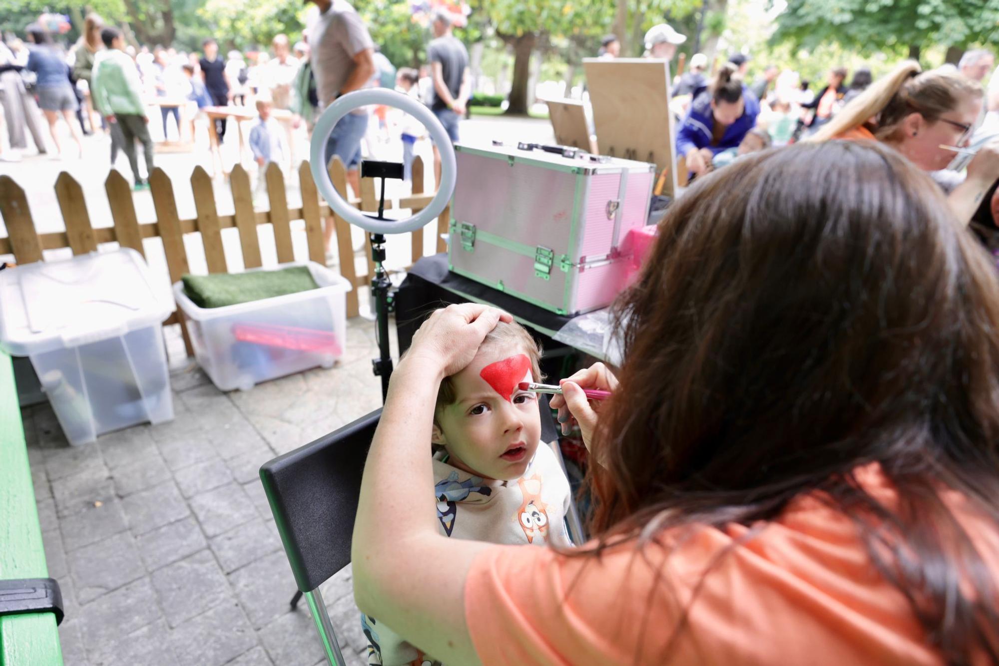 EN IMÁGENES: Así vive Oviedo su fiesta de Martes de Campo
