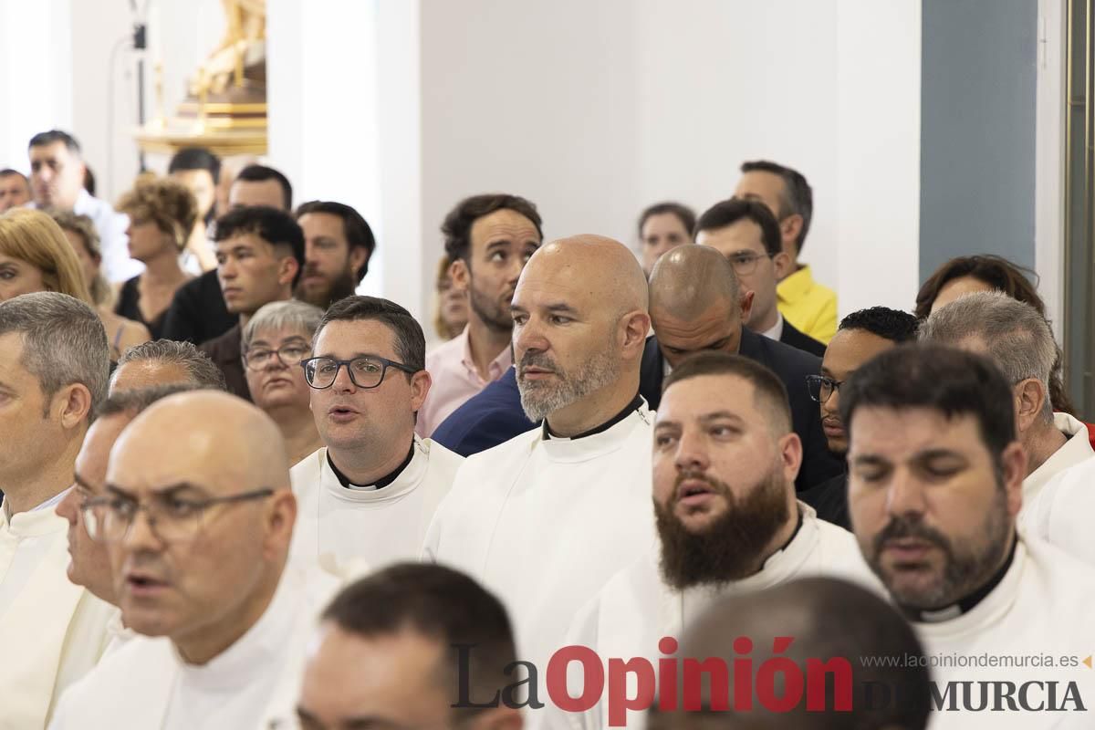 Así se ha vivido la ordenación sacerdotal de Miguel Tovar Fernández en la pedanía molinense de Torrealta