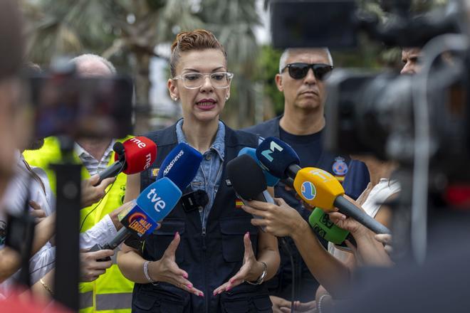 El Gobierno cifra en 260 los migrantes que siguen en Melilla y anuncia la instalación de boyas en el mar