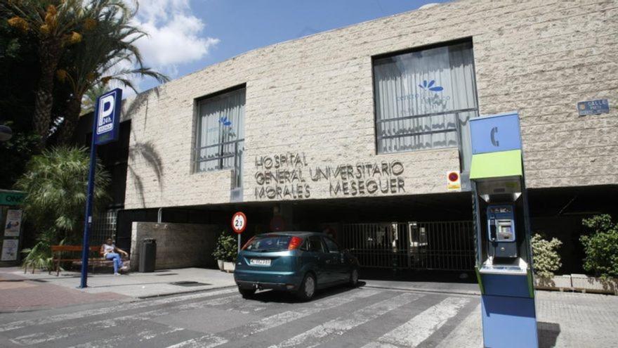 Un choque frontal entre dos coches deja un herido en Archena