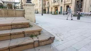 El Teatro Principal de Alicante, dañado por las obras en la avenida de la Constitución