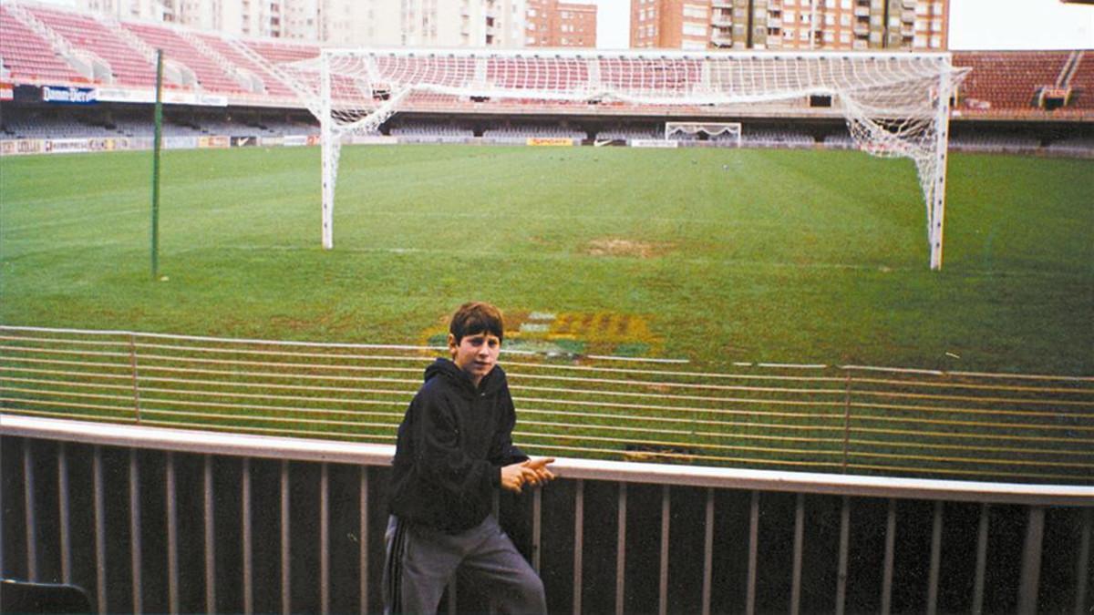 El pequeño Messi, poco después de llegar a Barcelona, en el Mini