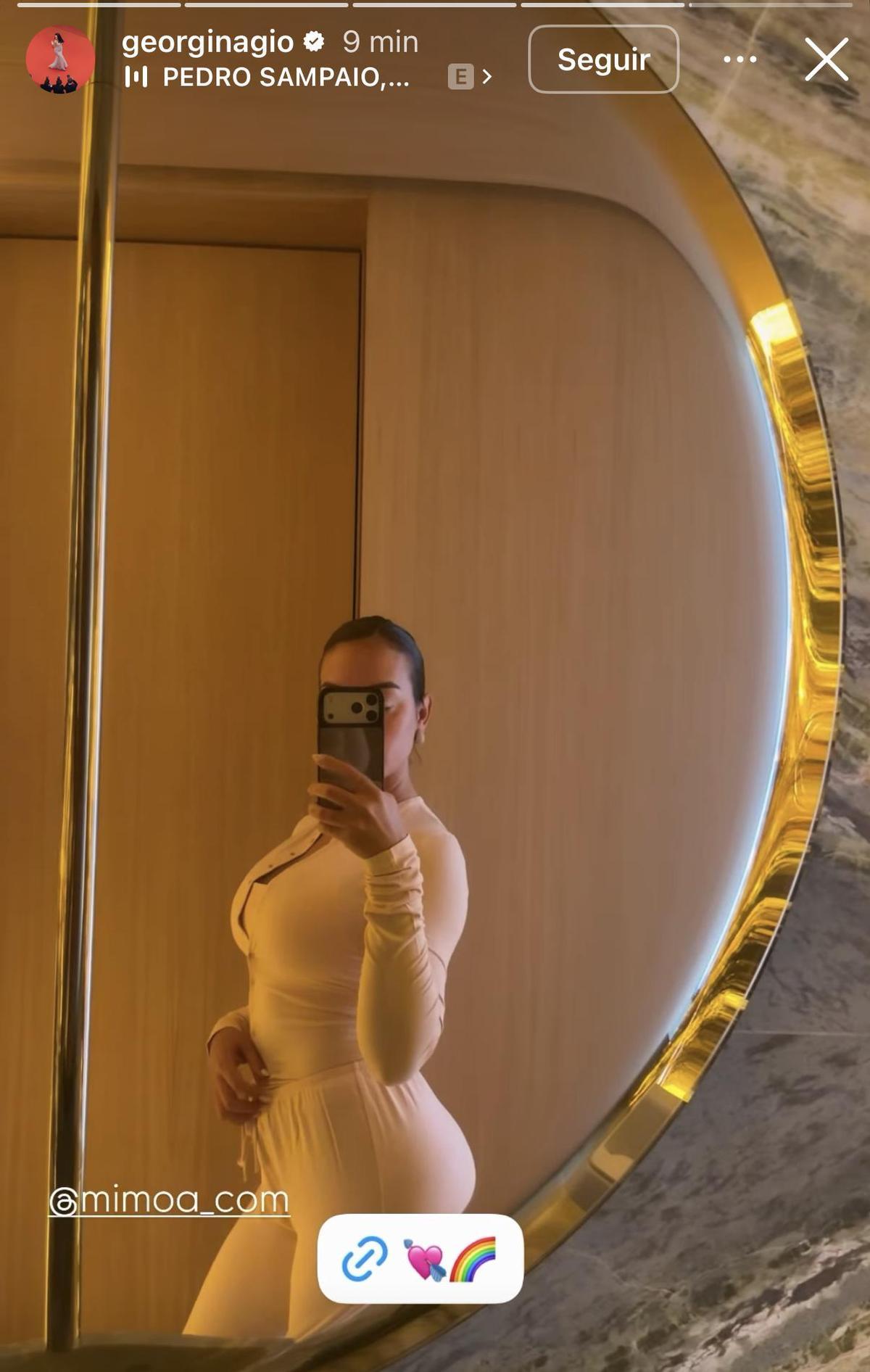 La historia de Georgina mientras supuestamente se celebra su boda