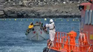 El Gobierno anuncia una nueva salida de inmigrantes "antes del miércoles" para reducir la ocupación del CETI de Ceuta