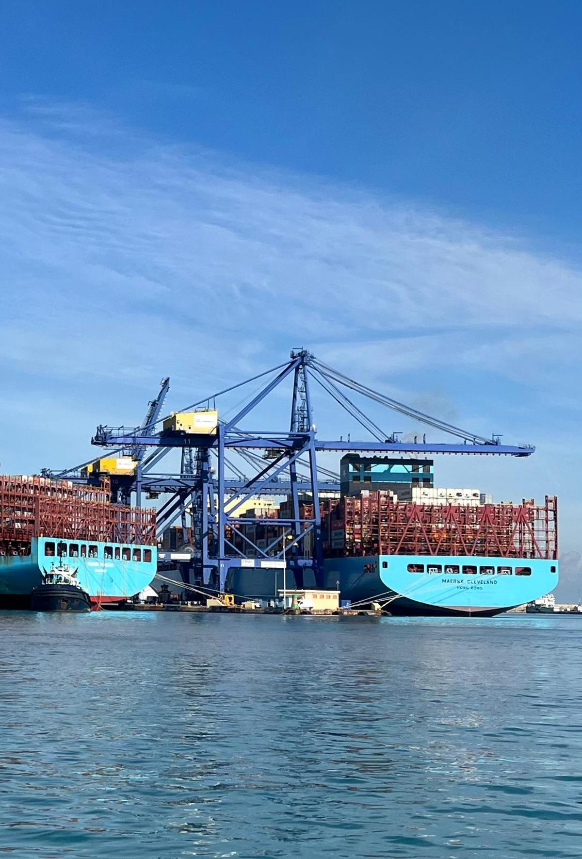 Terminal del Puerto de València.