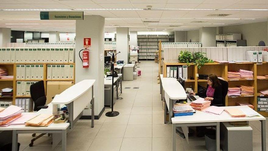 Arranca la atención presencial para la Renta con las oficinas al 50% por el coronavirus