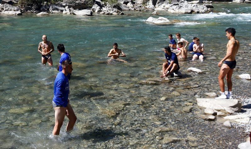 Primer entrenamiento del Real Zaragoza en Boltaña