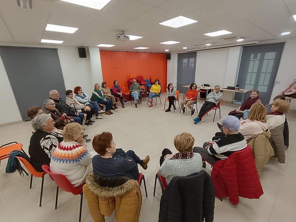 Uno de los talleres de "50ymás"