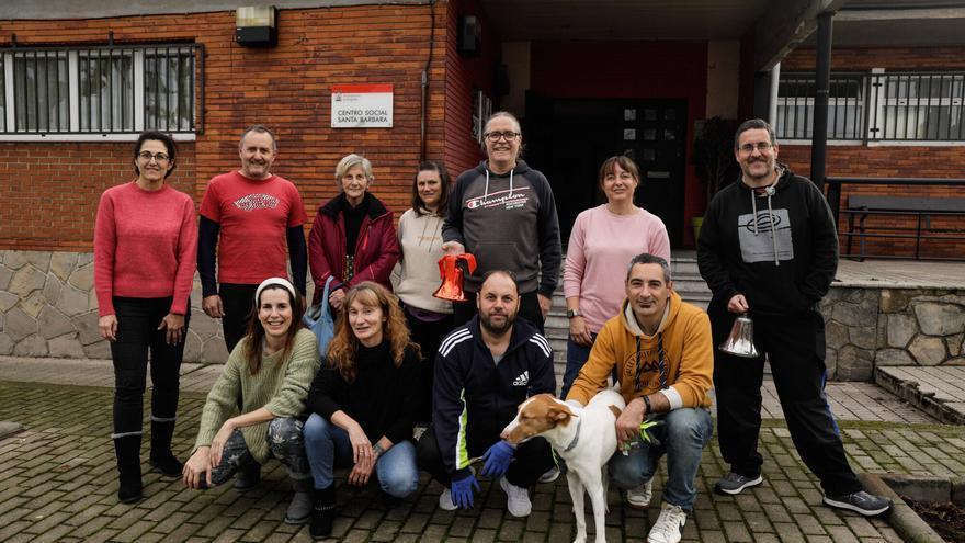 Santa Bárbara, un poblado con una &quot;idiosincrasia&quot; que preservar en Gijón (y varias reivindicaciones)