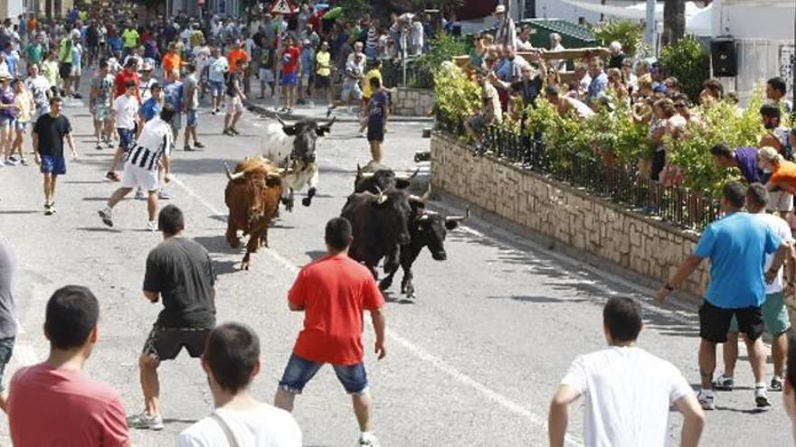 El I Festival de Artes Escénicas de calle abre las fiestas patronales de Gilet