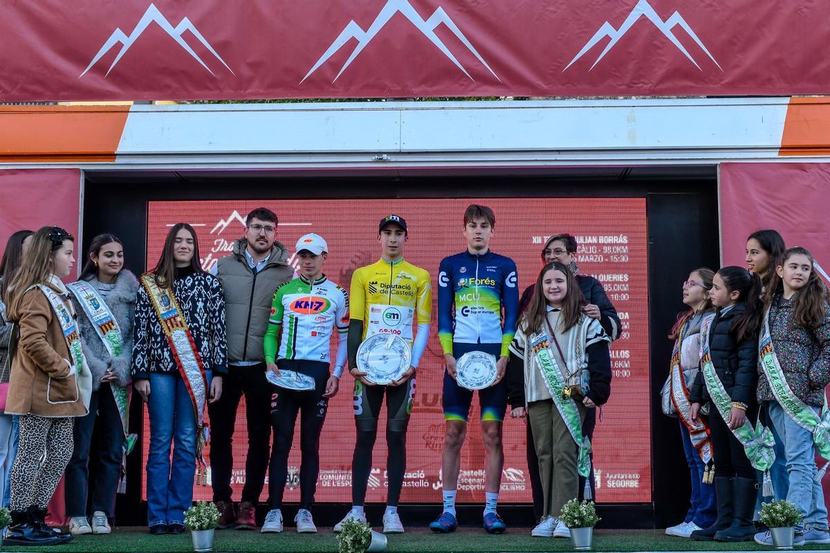 Uno de los podios de la primera prueba del Trofeo Víctor Cabedo
