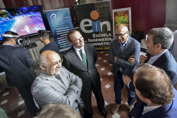 20/07/17. LAS PALMAS DE GRAN CANARIA. Desayuno evento eSport y Editorial Prensa Canaria en el Hotel Sta. Catalina. FOTO: J.PÉREZ CURBELO