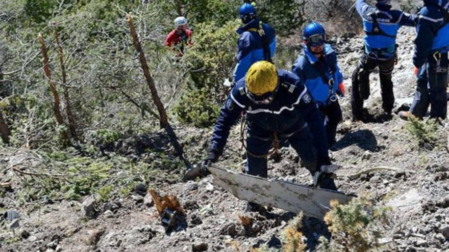 Accidente de avión: Las imágenes del rescate en Los Alpes