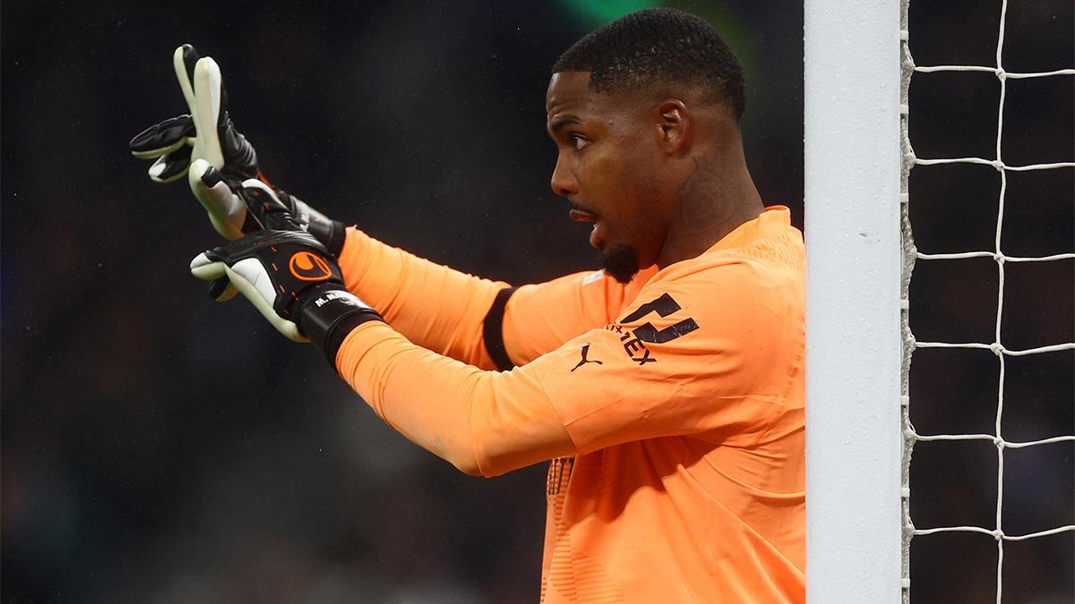 Maignan, durante un encuentro con el Milan