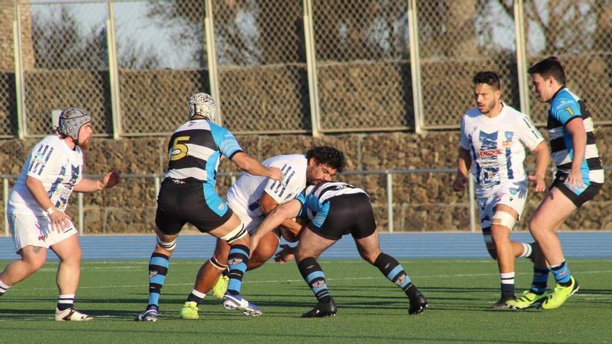 Huesitos La Vila, el único equipo invicto en la División de Honor B