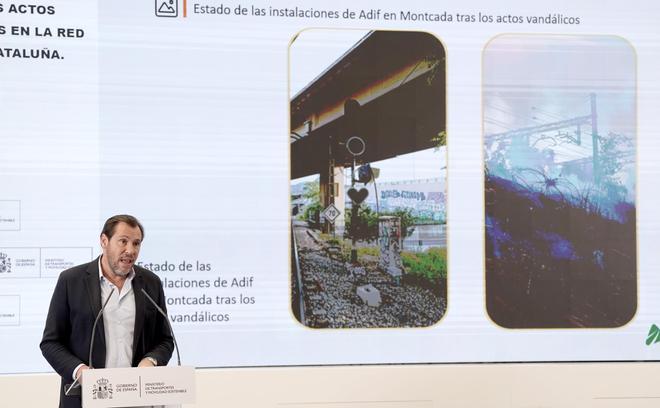 Óscar Puente, ministro de Transportes, durante su comparecencia para informar sobre los actos vandálicos en la red Rodalies de Catalunya.