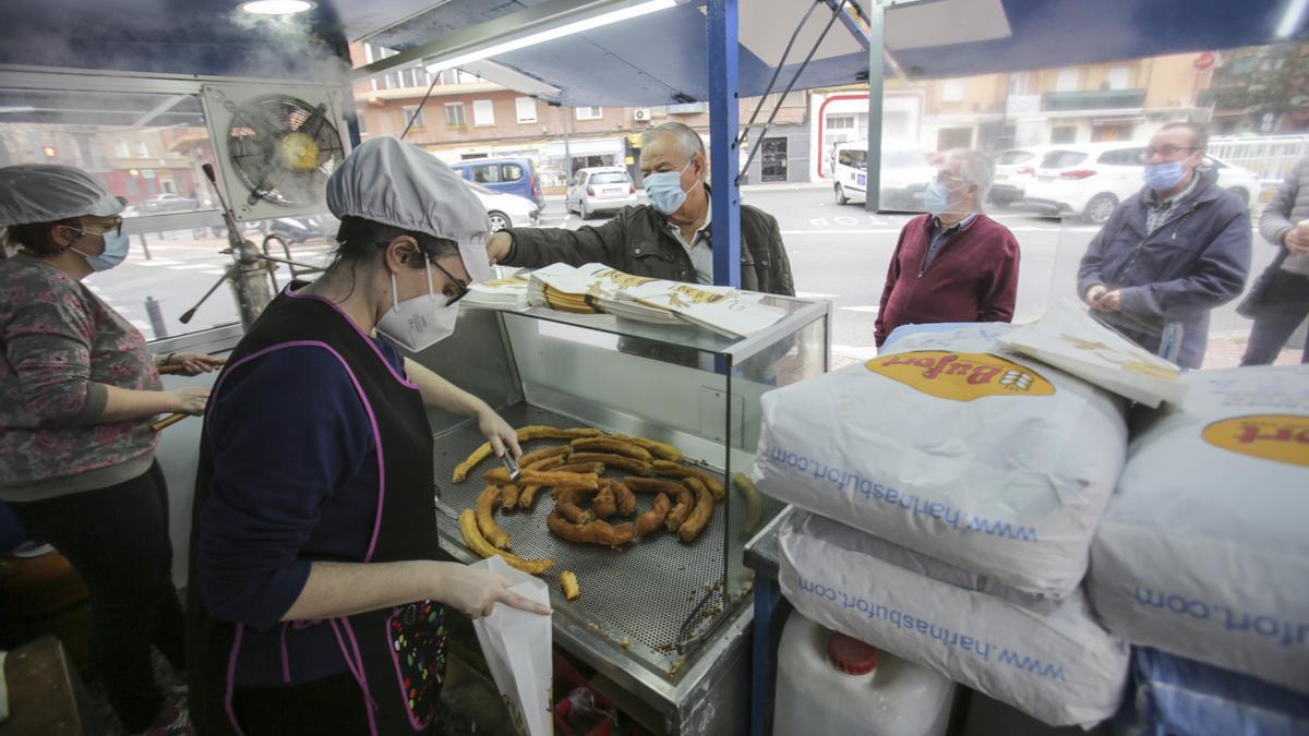 Las churrerías salen a la calle a finales de febrero