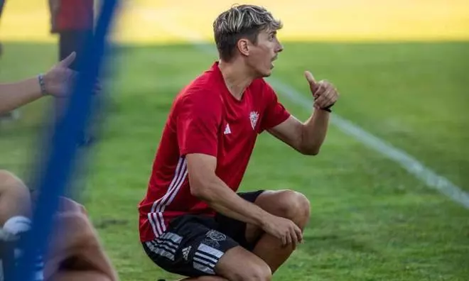 La Sarriana destituye a Iván Carril después de vencer al Real Ávila