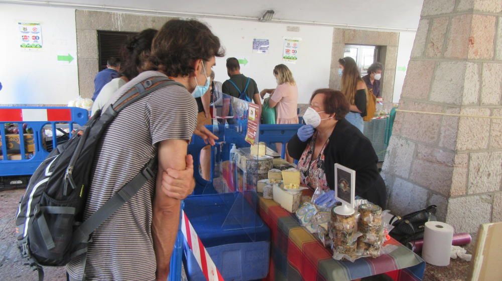 Ambiente en "la plaza" de Cangas de Onís.