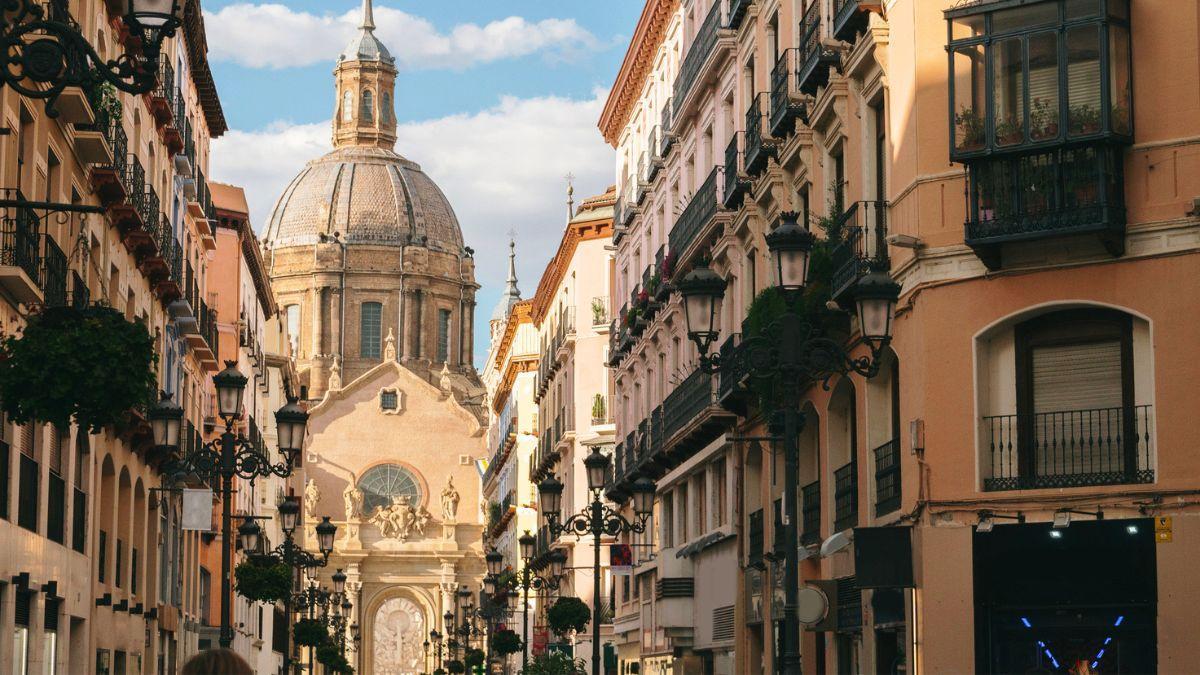 La ciudad española fundada hace miles de años con una fiesta y legado impresionantes