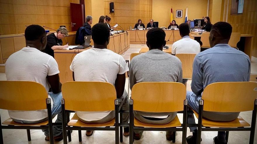 La Audiencia de Tenerife libera a cuatro migrantes tras cuestionar la validez de sus identificaciones policiales