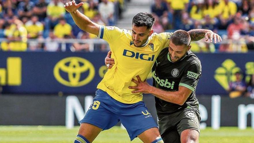 Maxi Gómez vuelve a Mestalla sin estrenarse en LaLiga