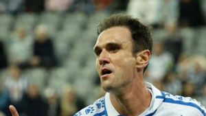 Un cop de cap de Kike García evita la derrota de l’Espanyol a Anglaterra (2-2)