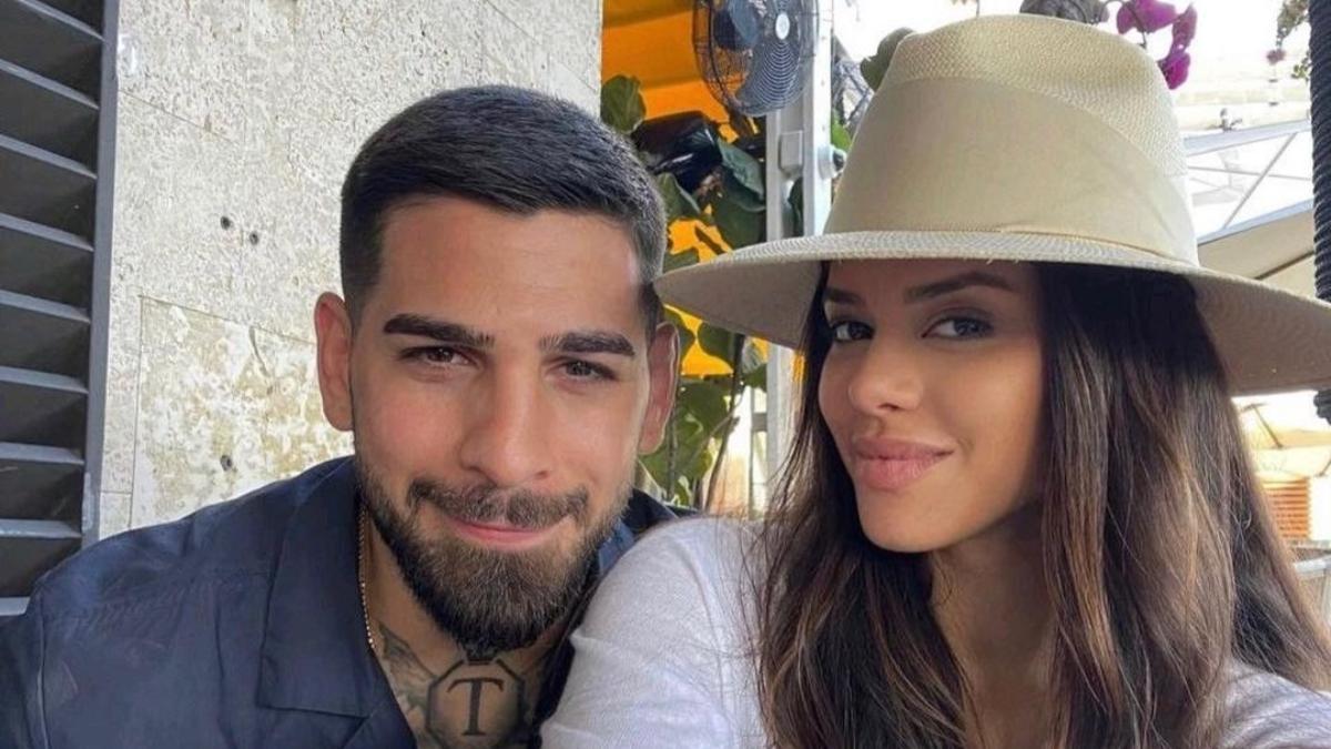 Ilia Topuria y su novia