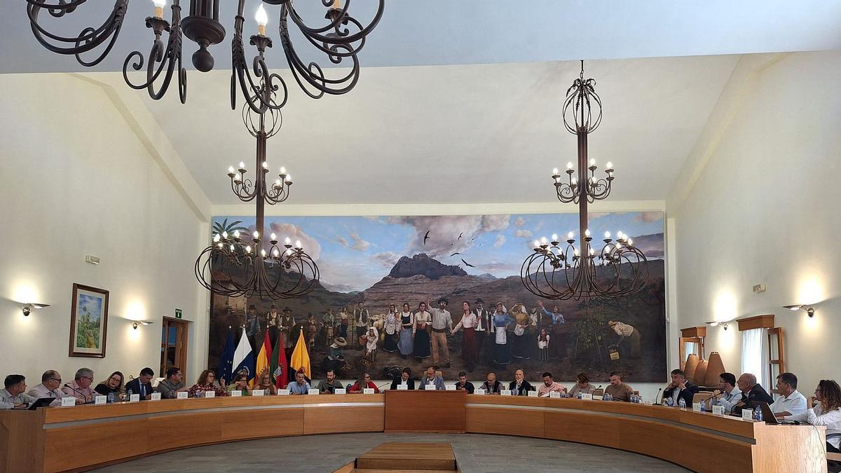 La recusación contra el alcalde de Santa Lucía de Tirajana fracasa por falta de concejales para votarla