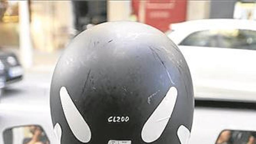 La DGT quiere desarrollar un casco desmontable