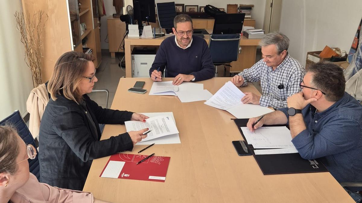 El IES Sedaví pone en marcha el Programa de Aula Compartida (PAC) en colaboración con el ayuntamiento.