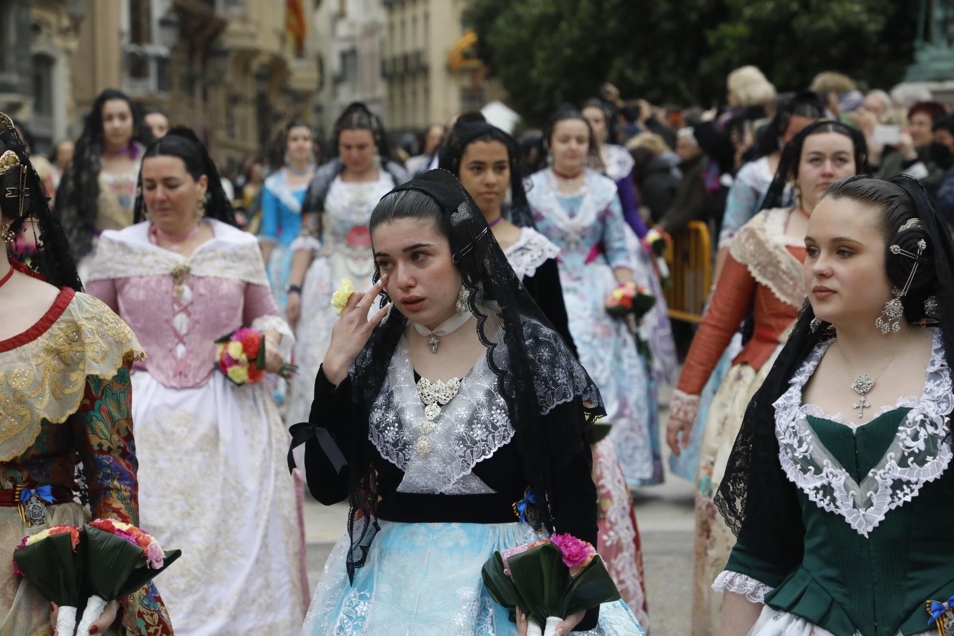 Búscate en el primer día de Ofrenda por la calle Quart (entre las 115.30 y las 17.00 horas)