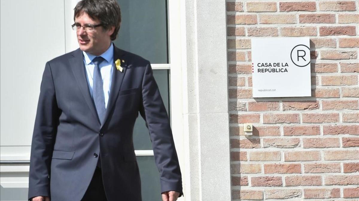 Carles Puigdemont, en la Casa de la República, en Waterloo (Bélgica).