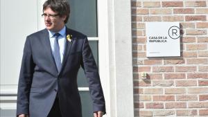 zentauroepp44475387 catalonia s deposed president carles puigdemont leaves the  181207235600