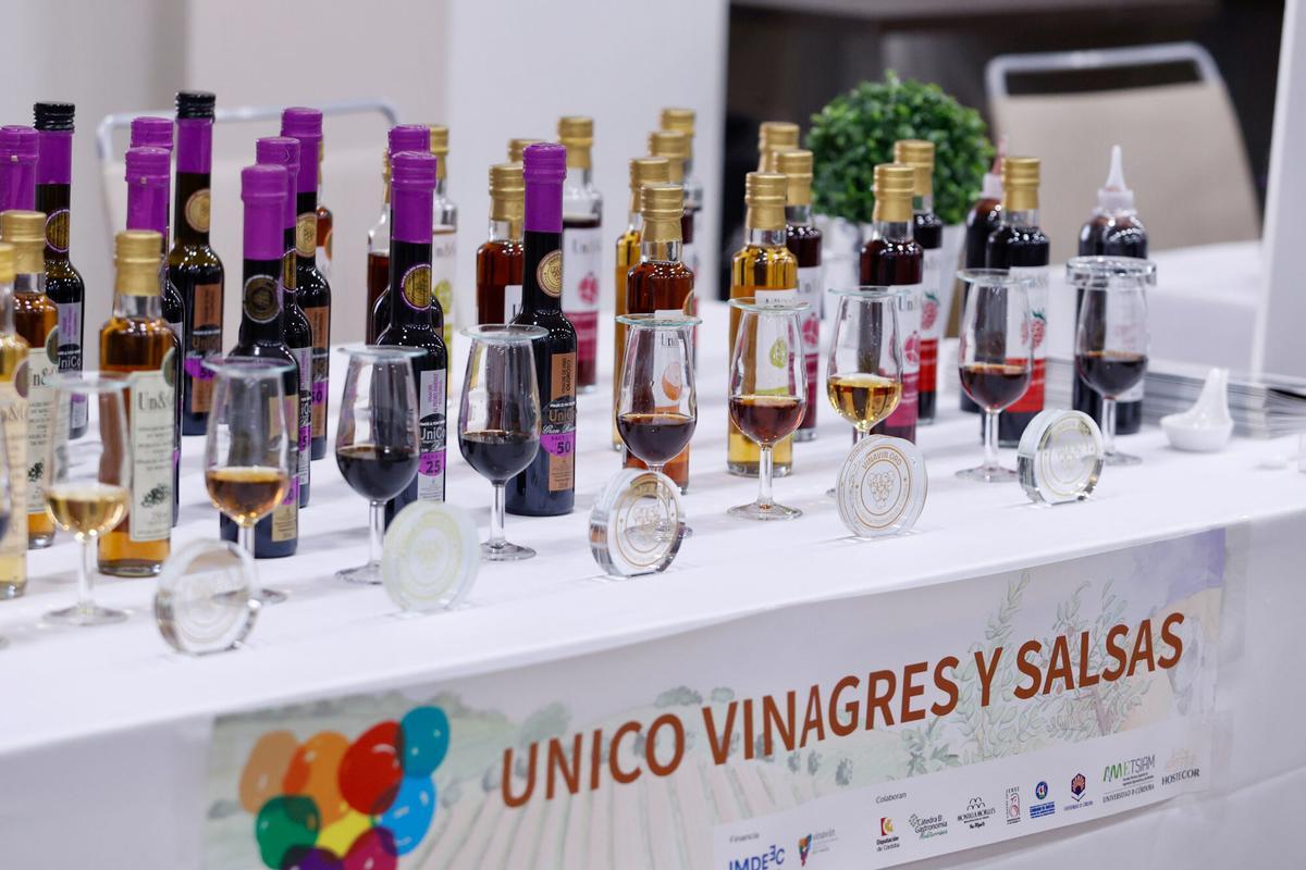 Segunda Feria Profesional del Vinagre organizada por la asociación Vinavin en el Hoterl Hesperia.
