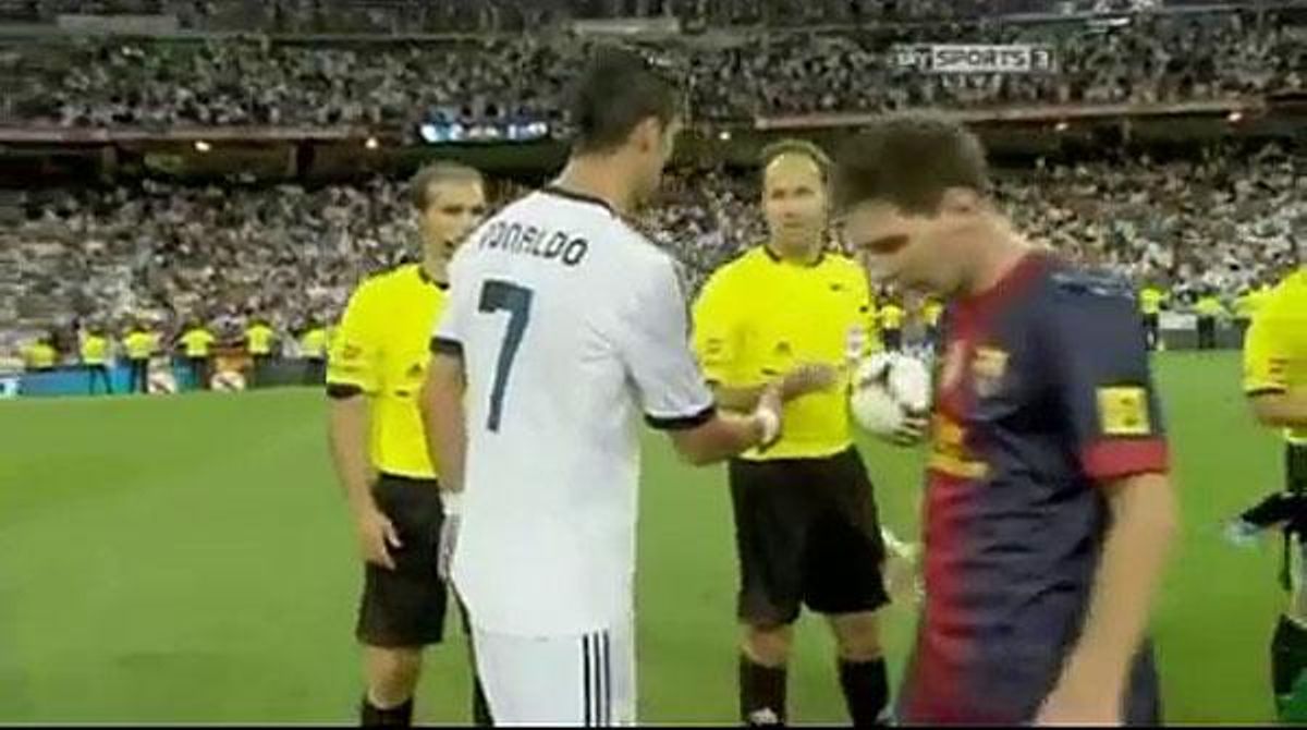Messi i Ronaldo no se saluden en la tornada de la Supercopa.