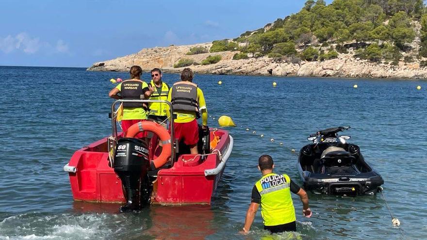 Simulacro de emergencia del servicio de socorristas de Sant Antoni