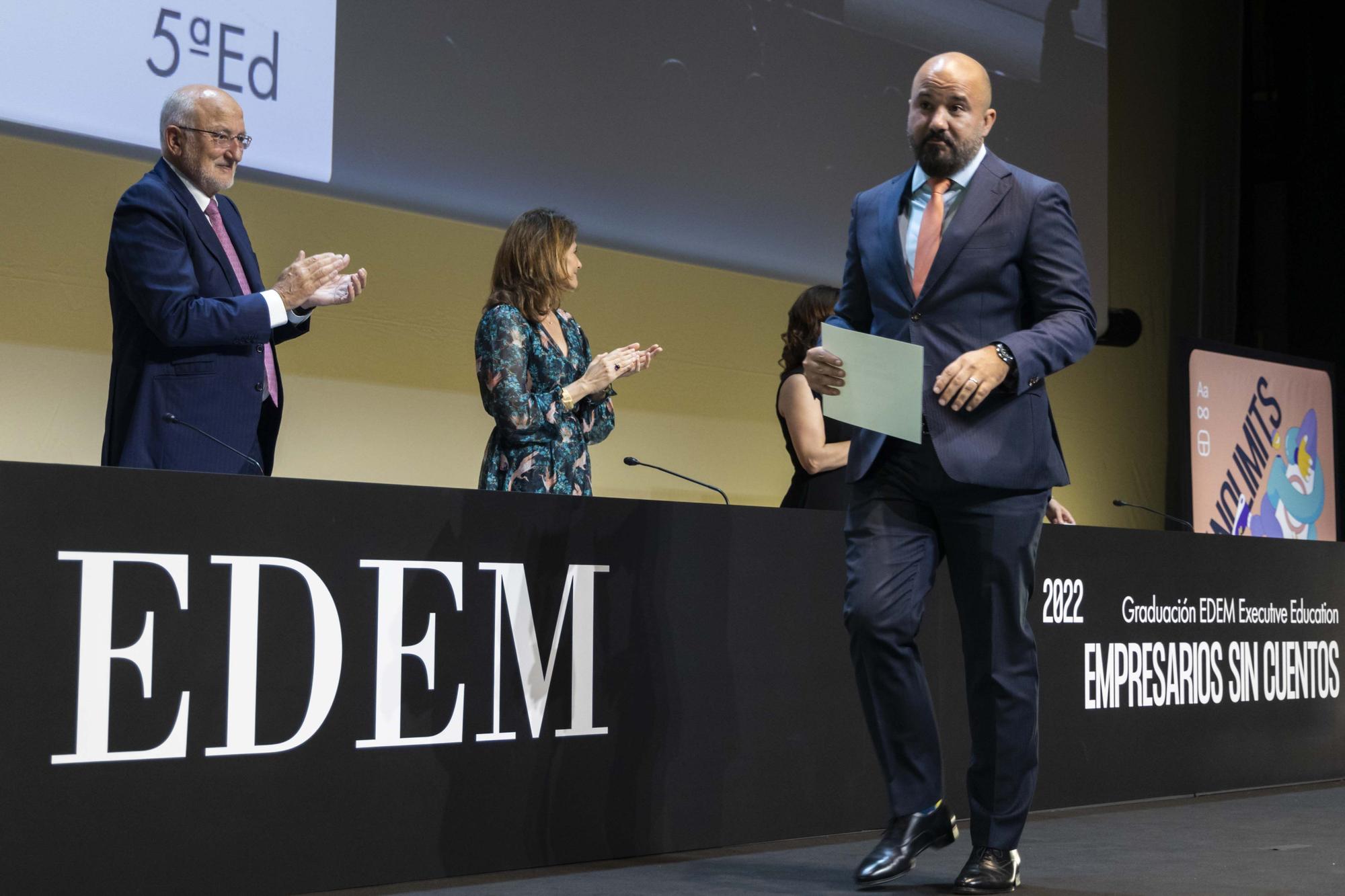 Graduación alumnos EDEM Escuela de Empresarios 2022 en València