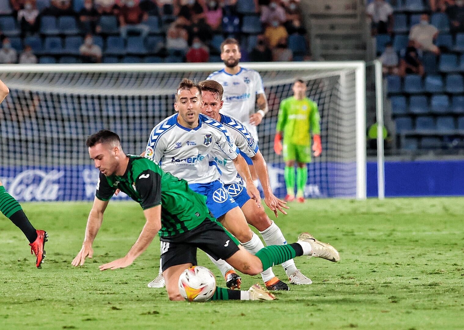 Encuentro entre el CD Tenerife y la SD Eibar