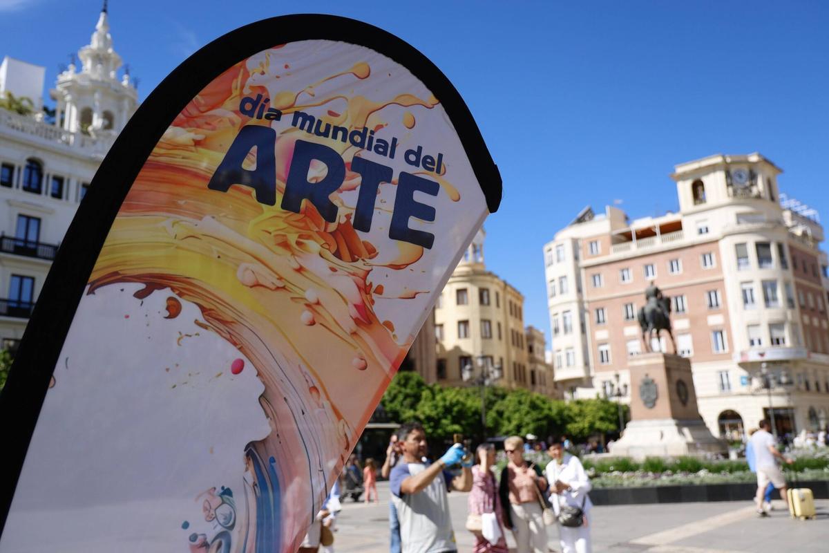Medio centenar de artistas comparten su proceso creativo en las calles y plazas de la ciudad