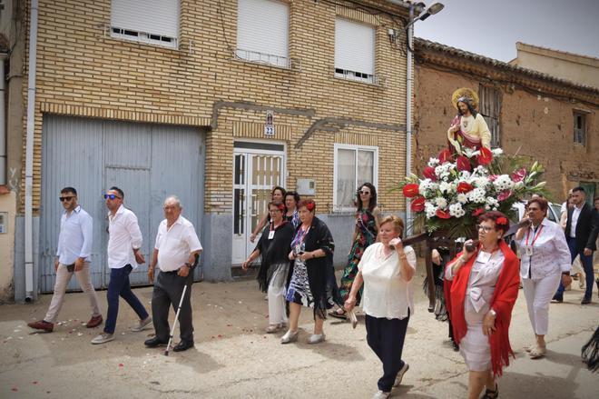 GALERÍA | Olmillos de Valverde: procesión y canto del ramo